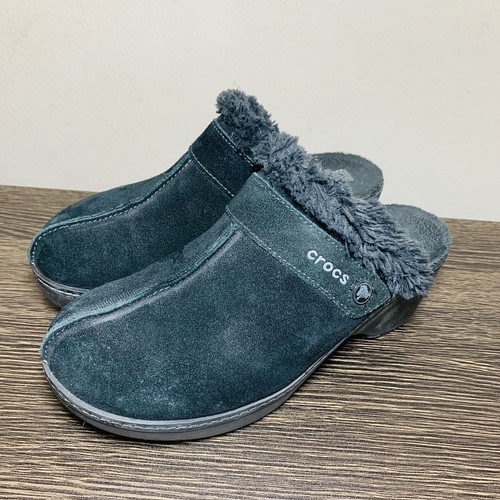 crocs size 7.5 womens