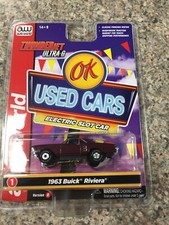 AUTO WORLD SLOT CAR - NEW IN THE PACKAGE - FREE SHIPPING IN USA