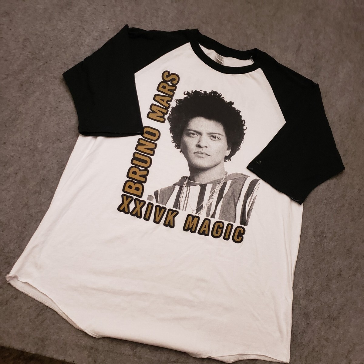 Bruno Mars Shirt Mens Extra Large White Black 3/4 Sleeve Band