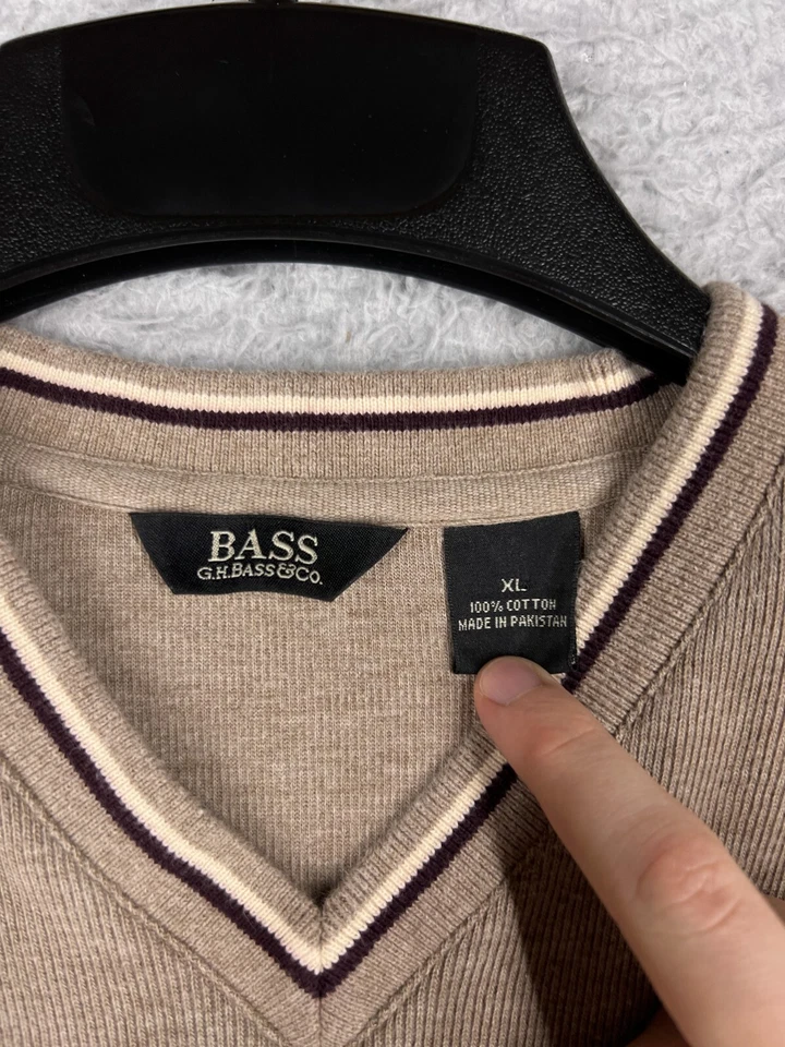 GH Bass & Co Shirt Mens Extra Large Beige Thermal Waffle Knit V-Neck Long Sleeve - Image 3 of 4