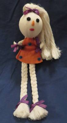 Vtg 1970s Folk Art Yarn 10'' DOLL Ethnic Pacific Island Fiji Braid Primitive Toy