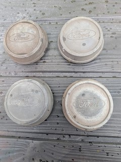 FORD TRANSIT STEEL WHEEL CENTRE CAPS x4. 86VB 1130 BE..
