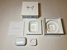 Apple AirPods Pro 1st Gen Wireless Earbuds - White - Barely Used - Original Box