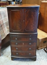VINTAGE COCKTAIL COCKTAIL CABINET            DELIVERY AVAILABLE