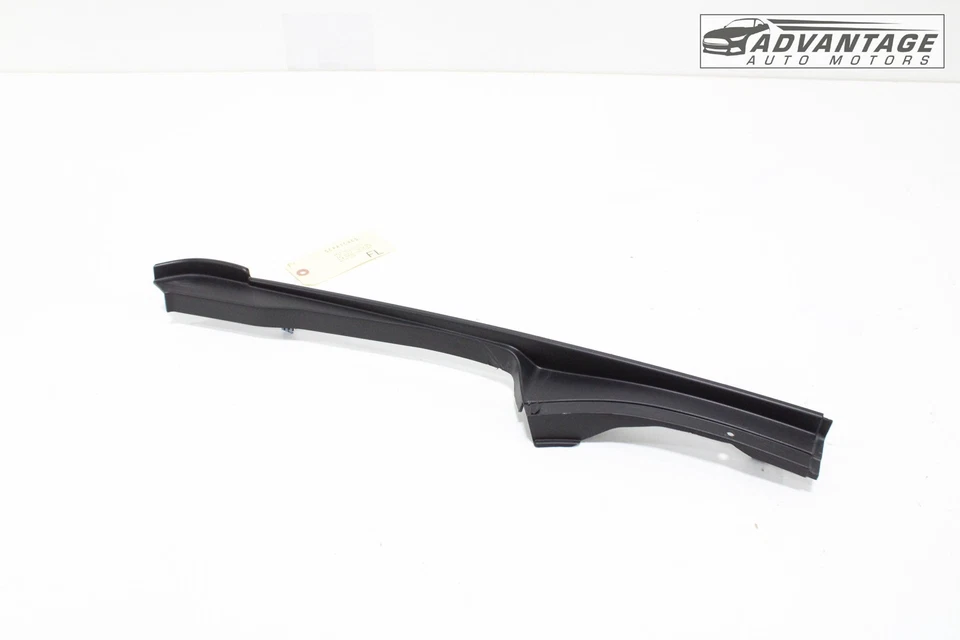 Cadillac CTS 2014-2019 guardabarros delantero izquierdo mira protector panel de cubierta OEM Foto 3 de 4