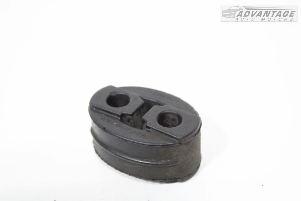 Chevrolet Traverse 2018-2023 silenciador de escape tubo de bajada aislador suspensión OEM Foto 2 de 4