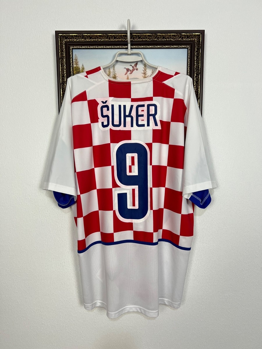 Croatia Home football shirt 2002 Soccer Nike #9 Suker Player Issue