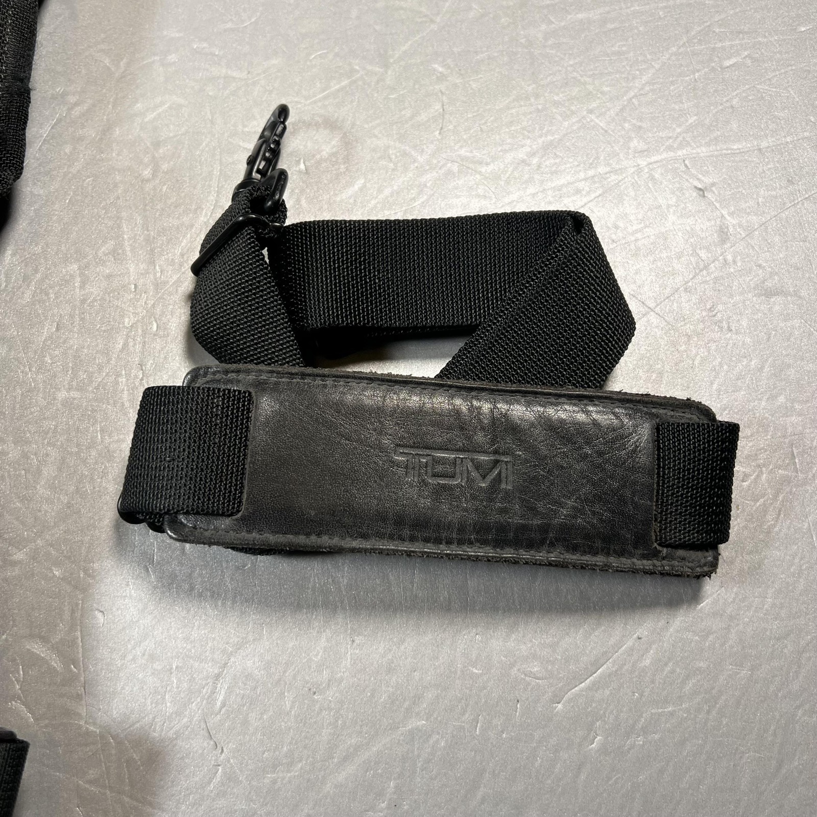 TUMI Black Ballistic Nylon Garment Bag Suiter Tri-Fold Carry-On w/ Strap, Tag