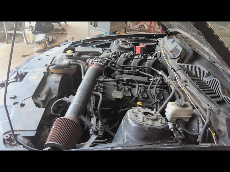 Medidor de flujo de aire de inyección de combustible usado se adapta a: Ford Mustang 2011 2,5 grado A Foto 3 de 4