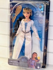Disney Wish Queen Amaya of Rosas Fashion Doll