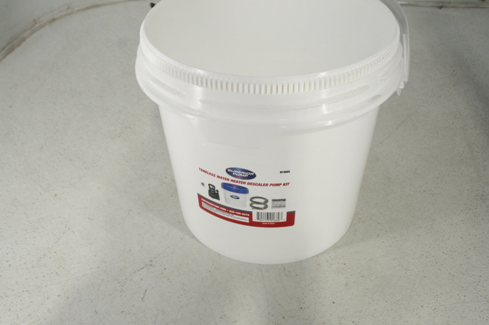 Superior Pump 91660 Tankless Water Heater Descaler Kit 3.5 Gal Not