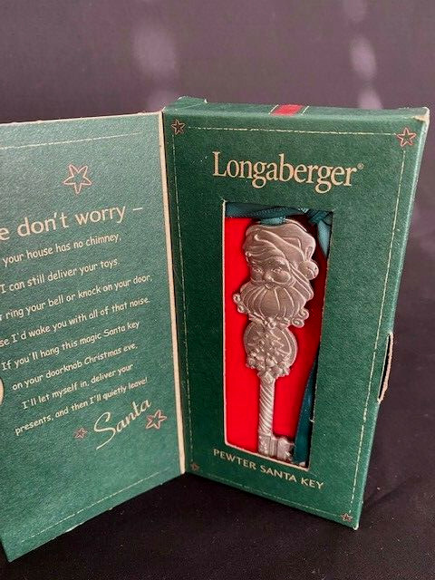 2001 Longaberger Pewter Santa Key Ornament....USA