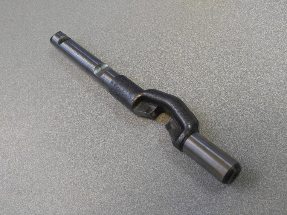 EXCELLENT ORIGINAL PORSCHE 914 TRANSMISSION 2ND TO 3RD SHIFT ROD 1973-76 NLA 2 - Image 3 of 4
