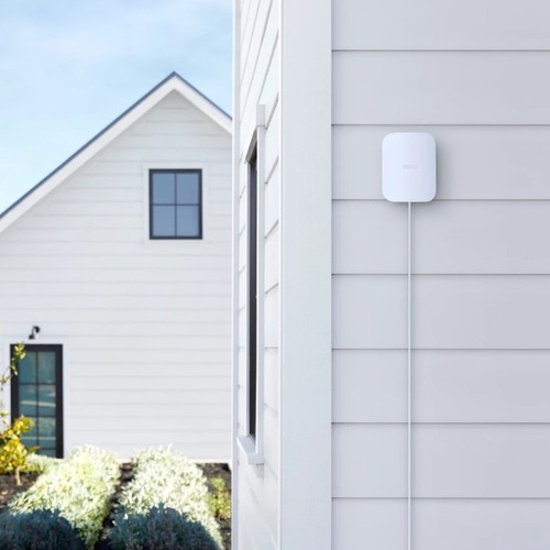 Eero Outdoor WiFi 7 w/PoE Adapter - Picture 4 of 4