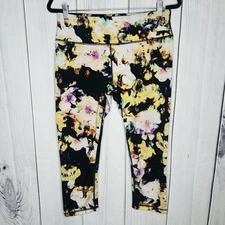 Active Life Yoga Multicolor Floral Capris Leggings Running Size M (29 x 22)