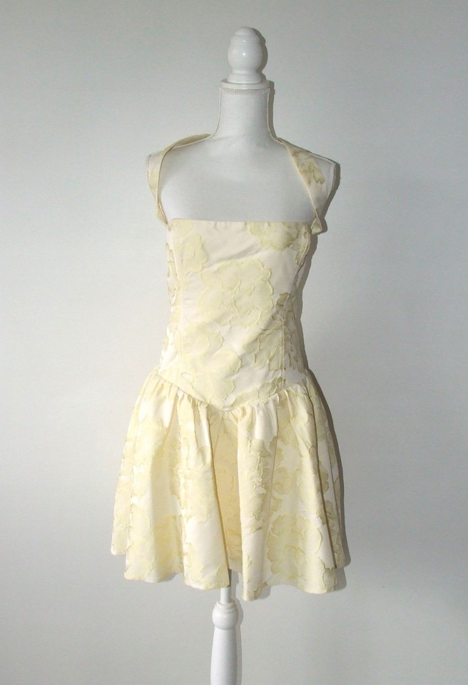 Showpo Maddy Dress Mini Yellow Floral Size 20 Square Halter Fit and Flare