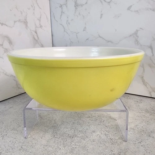 Vintage Pyrex Large Yellow #404 Nesting Mixing Bowl 4 Quart