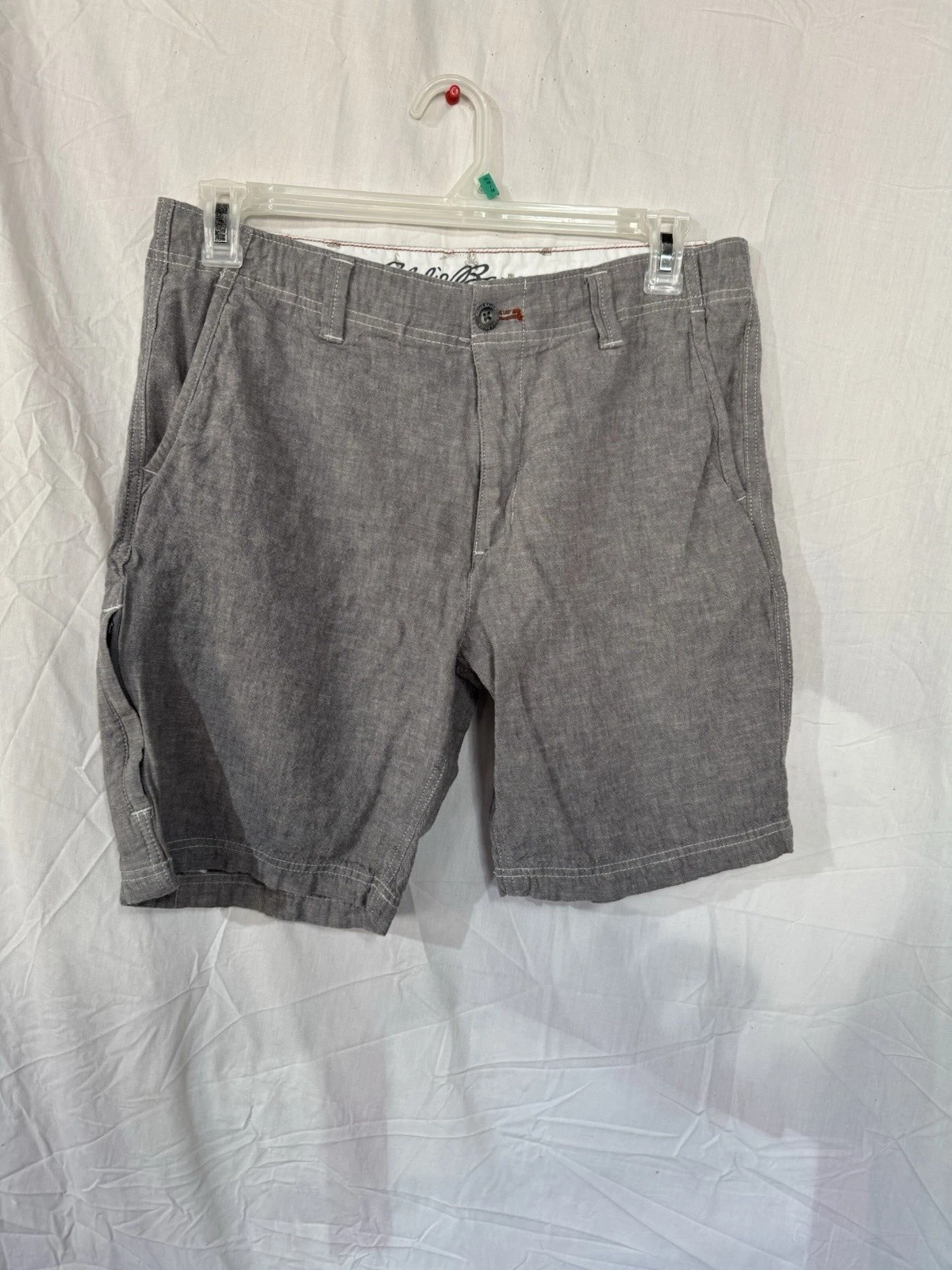 Eddie Bauer Shorts Mens 34 Gray With Zipper Pocket Short