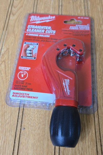 Milwaukee 48-22-4259 1 in. Constant Swing Copper Tubing Cutter