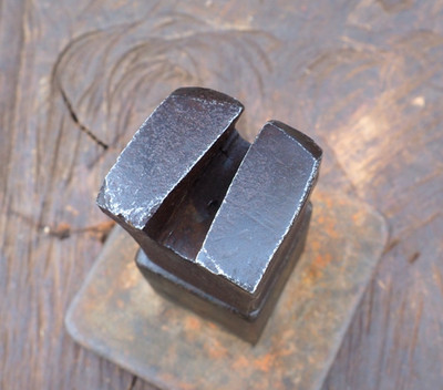 UNIQUE ''J CO'' DRILLING 1'' HARDY BLACKSMITH RR VINTAGE ANVIL TOOL MINING COAL