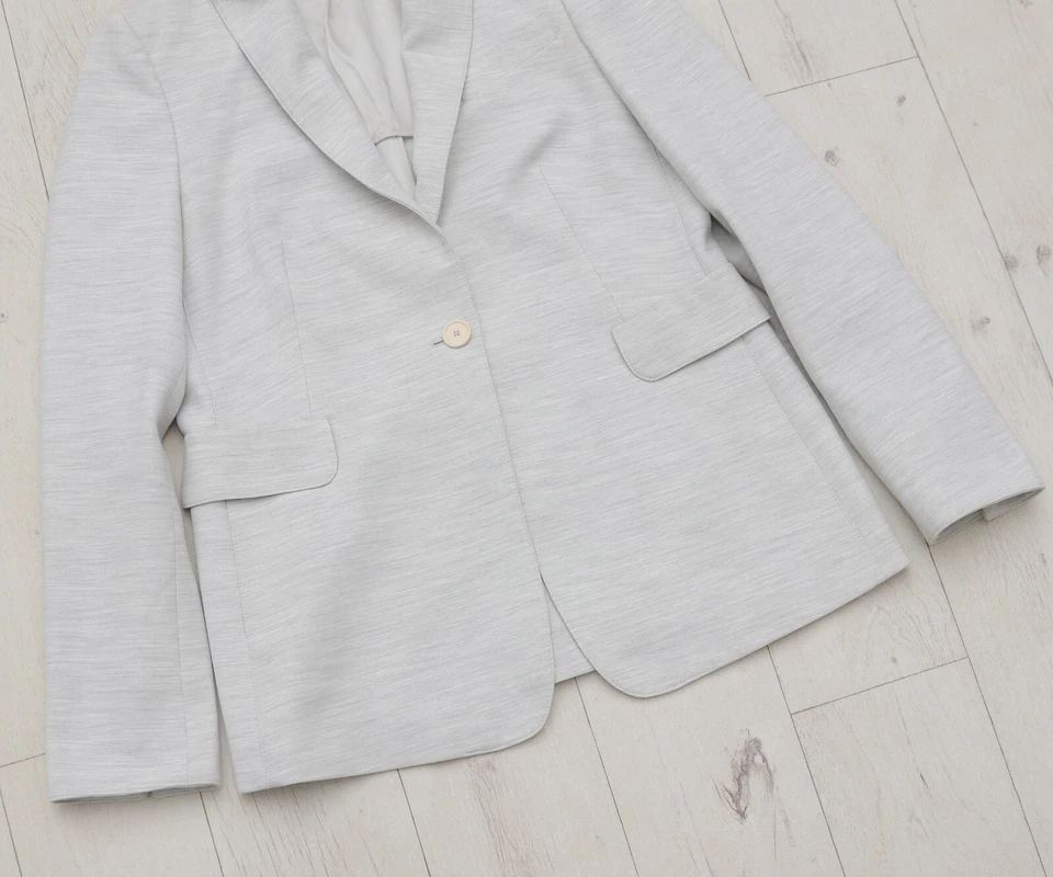 Blazer Akris Punto Luxury Gris Un Botón Talla US-10 UK-14 Perfecto Estado Foto 3 de 4