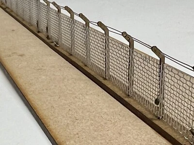 NESH® OO Gauge 1:76 12ft Security FENCE POSTS OO GAUGE MODEL RAILWAY 1:76 LASER CUT