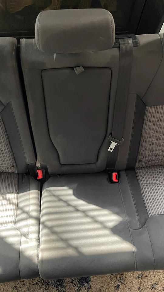 Juego de asientos delanteros y traseros Toyota Tundra 2014-2018 tela gris OEM Foto 3 de 4