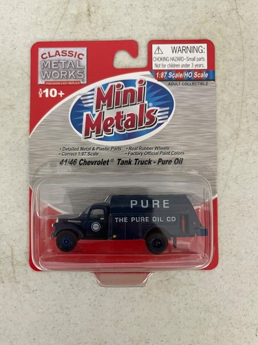 CMW Mini Metals 41/46 Chevrolet Tank Truck Pure Oil 1:87 Scale Item # 30276