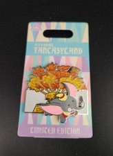 Disney 2020 It's a Small Fantasyland LE Pin Dumbo