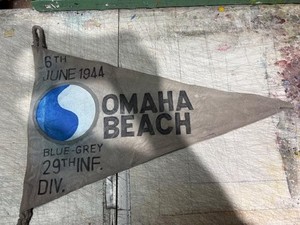 WWII US ARMY 29TH INFANTRY DIVISION D-DAY OMAHA BEACH BARRACKS WALL FLAG