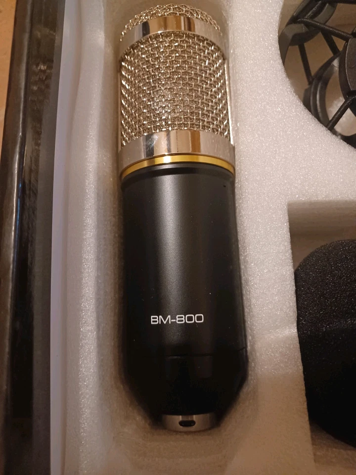 BM-800 Condenser Studio Microphone Kit - New Open Box - Image 3 of 4