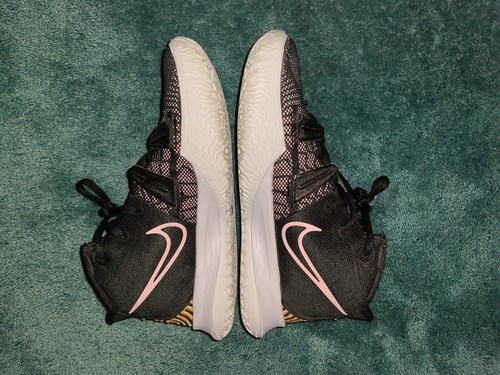 Nike Kyrie Irving 7 Ripple Effect Black Shoes CT4080-015 Youth 6.5Y, Women's - Picture 2 of 9