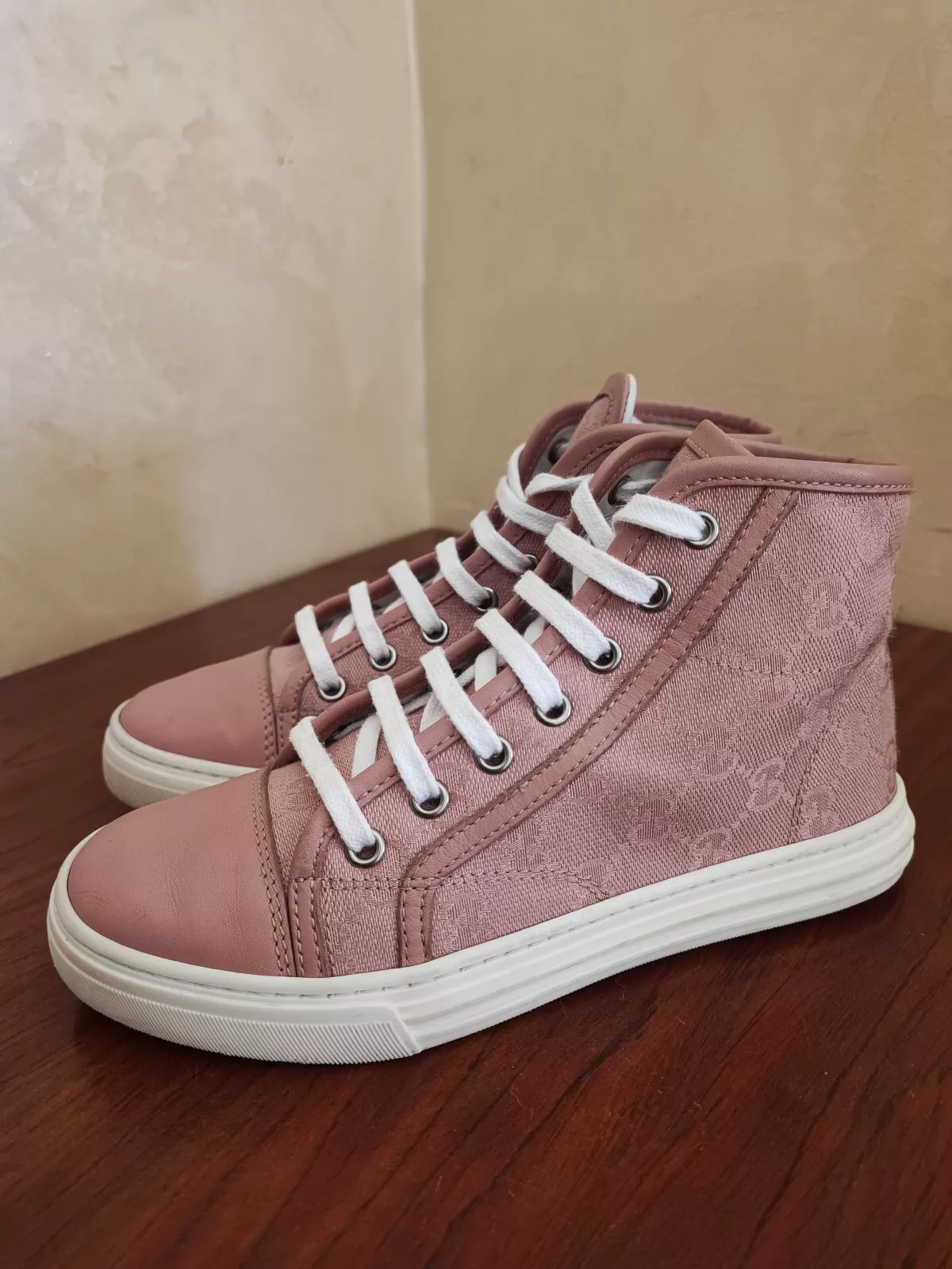 Baskets montantes Gucci GG monogramme rose logo EU 34/US 4