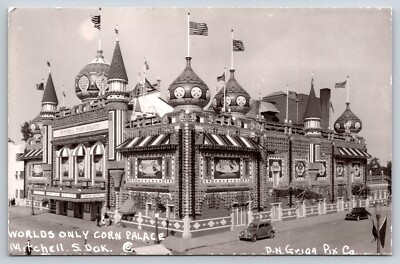 RPPC  Mitchell  South Dakota  Corn Palace   Postcard