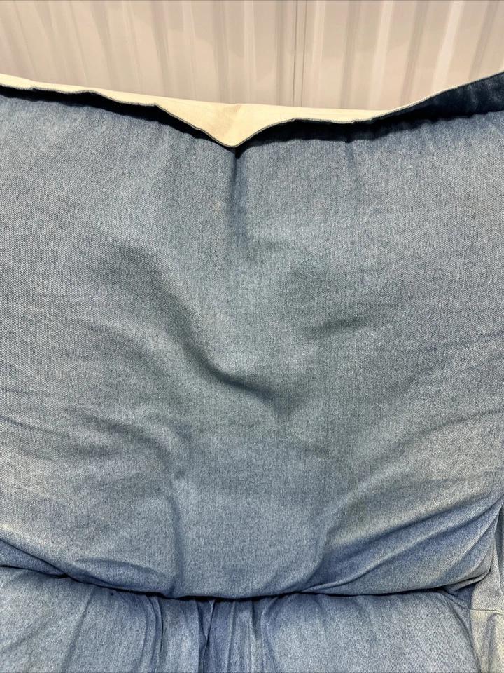 Puf Silla Otomana HOWARD ELLIOTT Denim Color Como Está Usado Foto 4 de 4