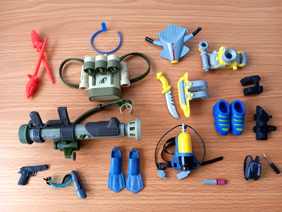 LOTE ACCESORIOS ACCIÓN KEN BARBIE VINTAGE 1999 MATTEL Foto 4 de 4