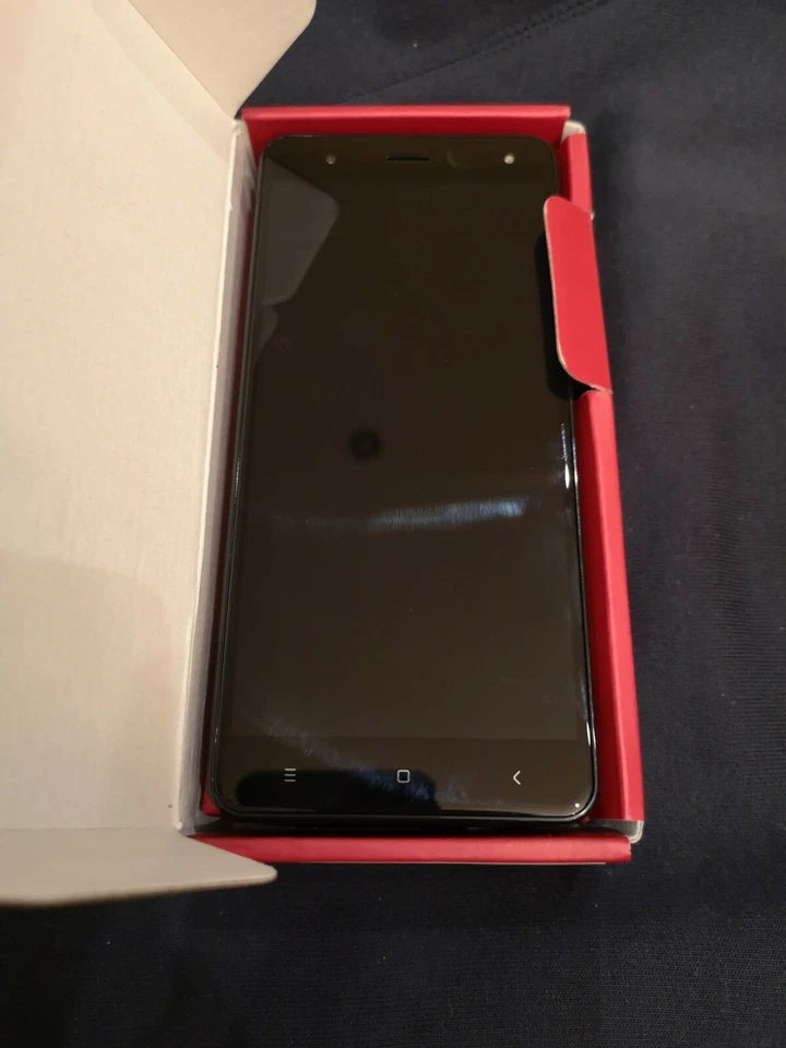 Prestigio Muze E7 LTE 5.5" HD Quad Core Dual SIM Smartphone, Black 1GB 8GB Cheap - Image 4 of 4