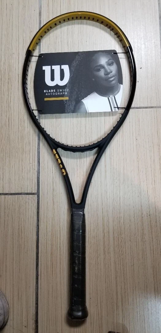 Wilson Blade SW 102 18 x19 4 3 8 V7 Tennis Racquet