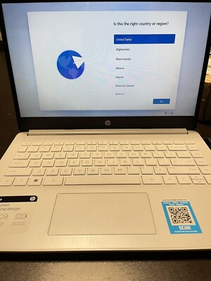 HP 14 inch (64 GB, AMD 3020e, 4GB) Laptop - White - 14-fq0070nr *OPEN BOX