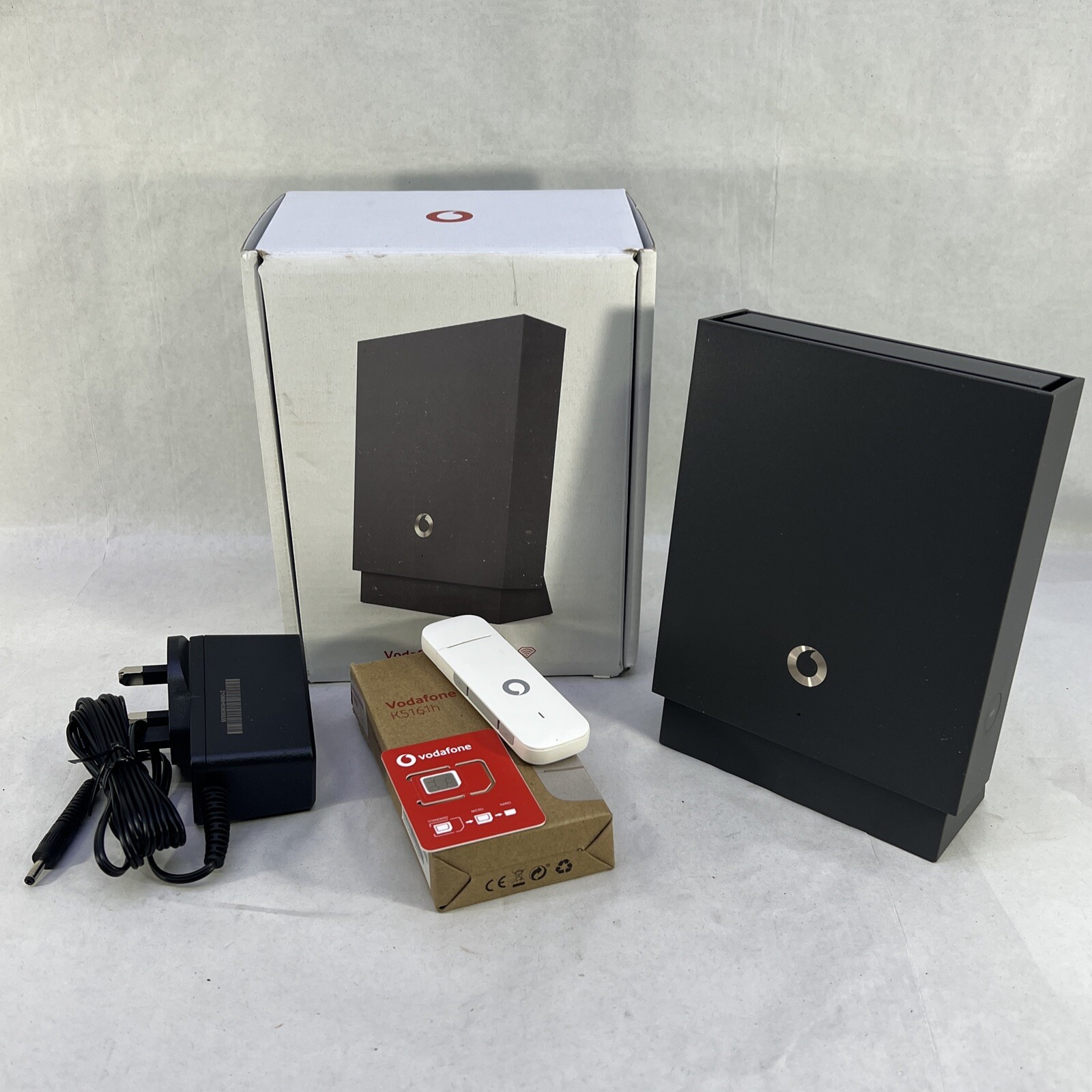 Vodafone Super Wifi Booster Range Extender FAST286 HW VERSION R03. R5