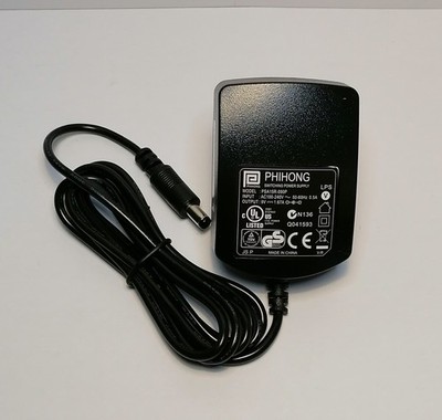 Phihong PSA15R-090P Steckernetzteil 15W 9V 1,67A CV