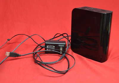 Western Digital External Hard Drive USB Desktop WD 6400 H1U * 596GB