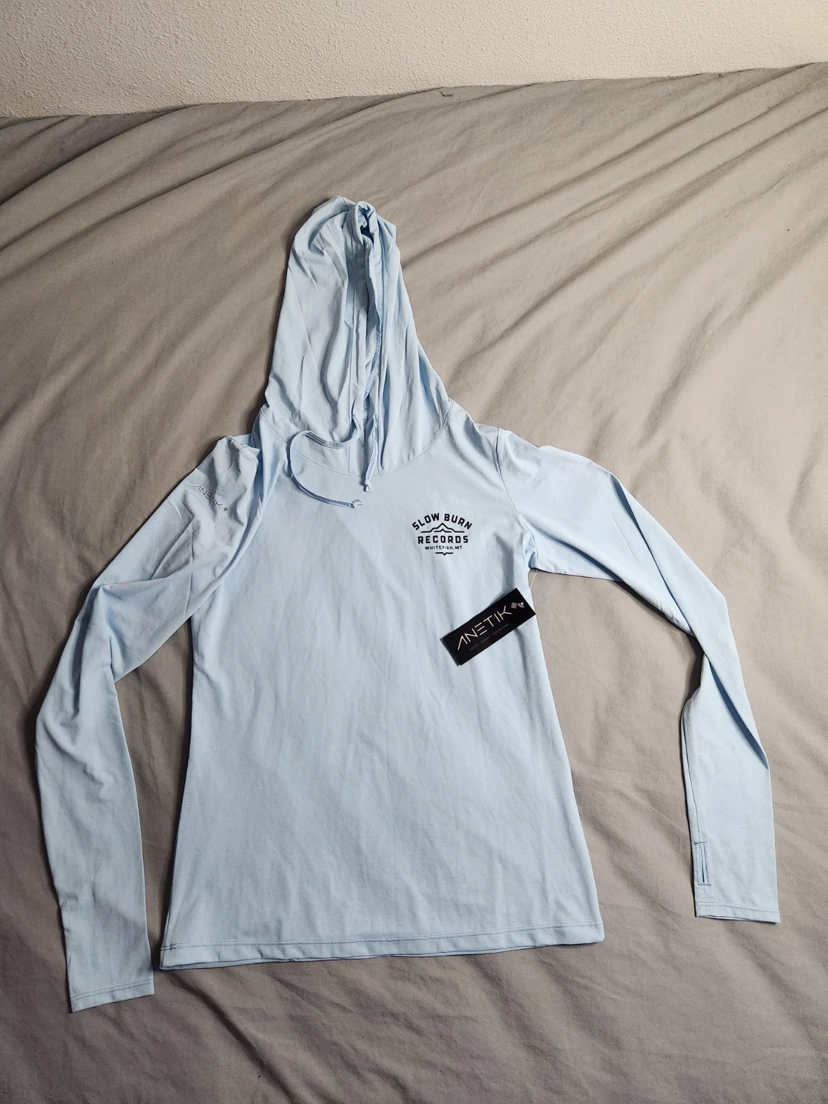 Anetik Vint Premium Performance UPF Hoodie Mens Size Small Blue Lightweight NWT
Opens in a new windo