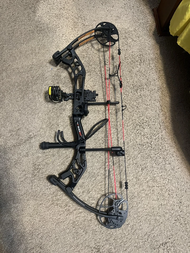 youth compound bow right hand - Image 2 of 4