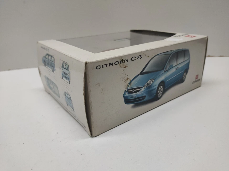 Citroen C8 1/43 Norev - Photo 4/4