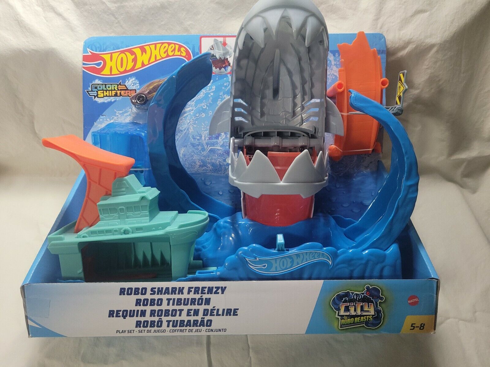  Hot Wheels Toy Car Track Set, Robo Shark Frenzy Playset & Color  Shifters Car in 1:64 Scale, Color Change Area in Warm & Icy Cold Water :  Toys & Games