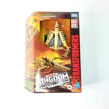 Transformers Generations War for Cybertron  Kingdom Deluxe Wingfinger Figure