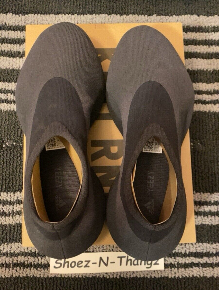 靴 adidas YEZZY KNIT RUNNER FADE ONYX RNR Yeezy Knit RNNR Fade Onyx Sold Out? - YouTube