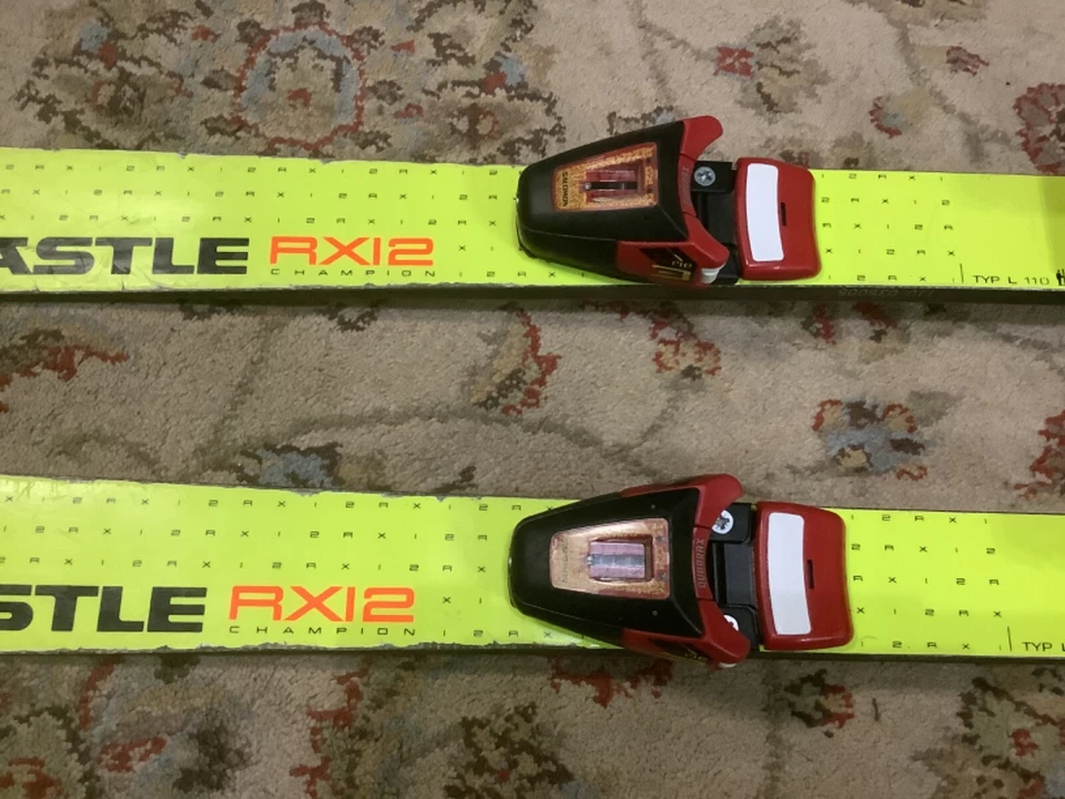 Esquís Kastle RX 12 Champion Junior con fijaciones Salomon 110 cm - De colección Foto 3 de 4