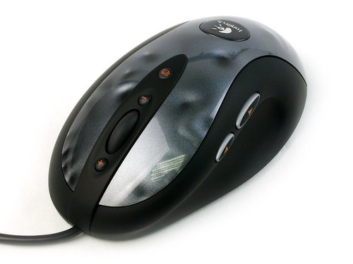Logitech MX518 Wired 1600 DPI Gaming Mouse - Picture 1 of 7